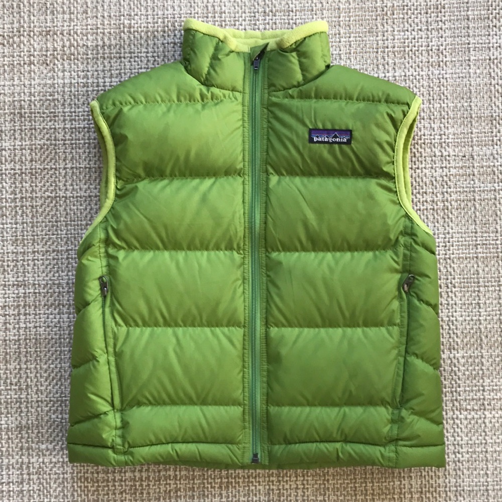 Patagonia Hi Loft Puffer Vest (kids' size S)